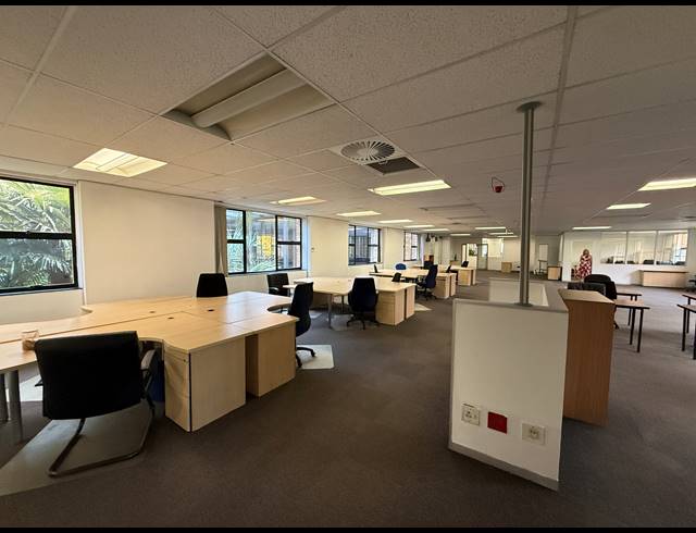 332M² OFFICE TO LET IN ROSEBANK